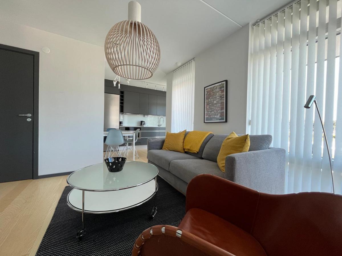Ahusbrygga Apartment Hotel Εξωτερικό φωτογραφία